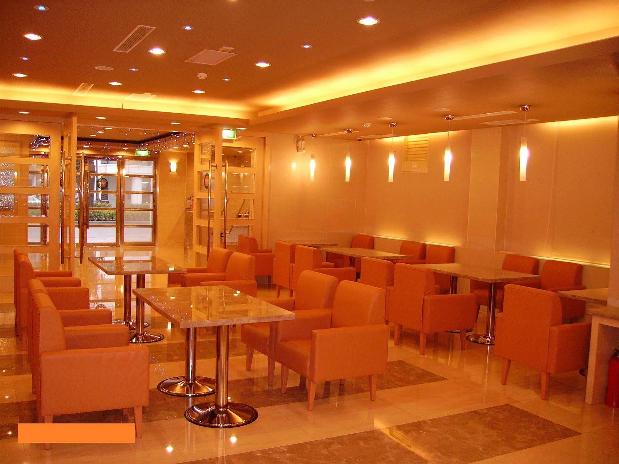Kindness Hotel - Hanshen Kaohsiung Exterior photo